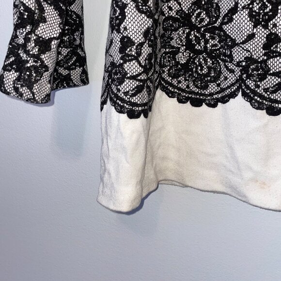 Black & White Lace Overlay Long Sleeve Top By Talbots Size S - Picture 6 of 7